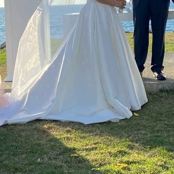 Wedding ballgown skirt- Easily makes 2 dresses! - Picture 4 of 4